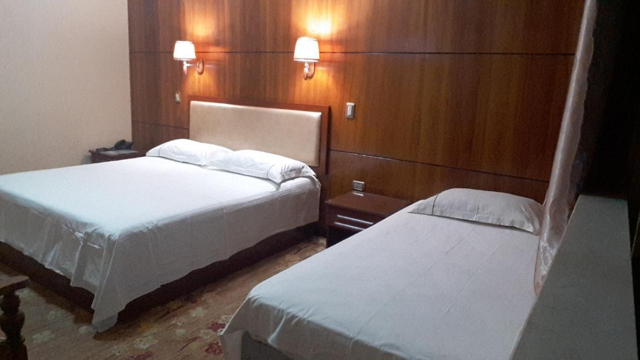 Hotel Pekin Iquique Extérieur photo