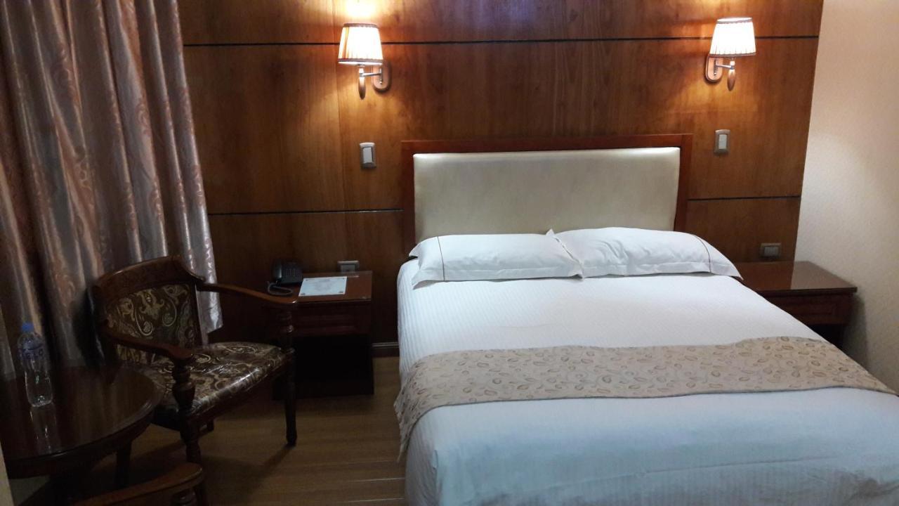 Hotel Pekin Iquique Extérieur photo
